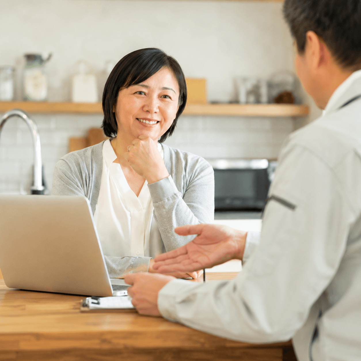 分かりやすく正直に説明します。